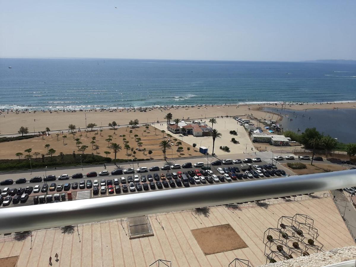 Estudio En Primera Linea De Mar Empuriabrava Dış mekan fotoğraf